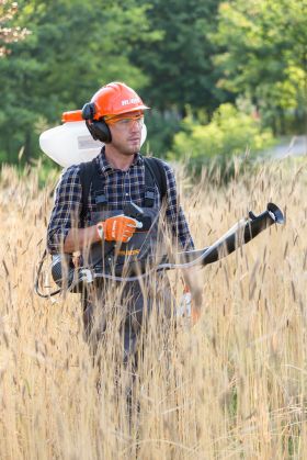 Atomizor RURIS A 102 + kit echipament de lucru {masca+ochelari+salopeta } 2.9 CP